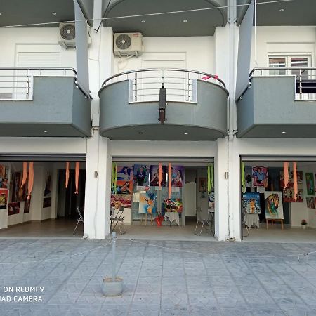 Artistic Rent Rooms & Apartments Nea Kallikrateia Экстерьер фото