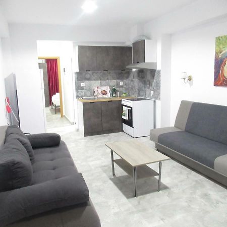 Artistic Rent Rooms & Apartments Nea Kallikrateia Экстерьер фото